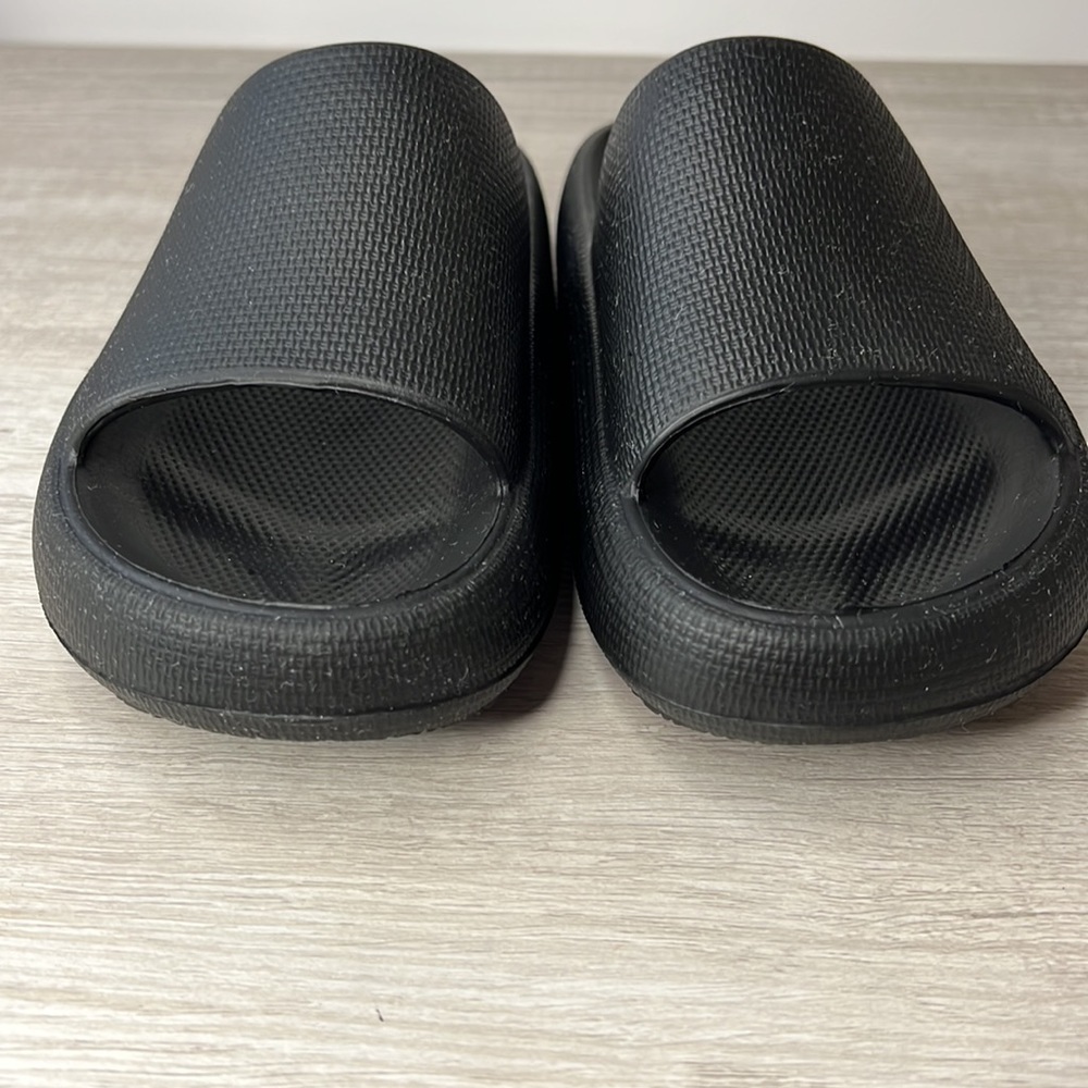 J/Slides Black Slip On Slides Size 6 Or 37-38 In … - image 3